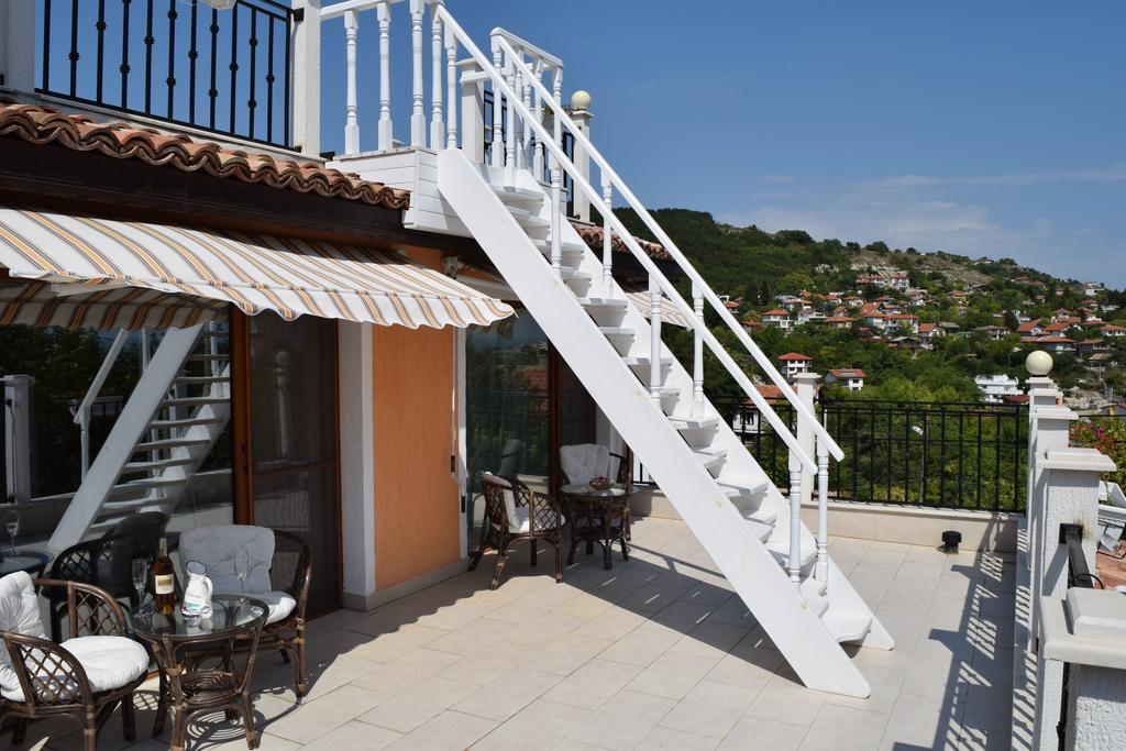Boutique Villa Rosa Dei Venti Baltsjik Buitenkant foto