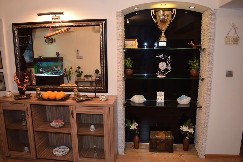 Boutique Villa Rosa Dei Venti Baltsjik Buitenkant foto