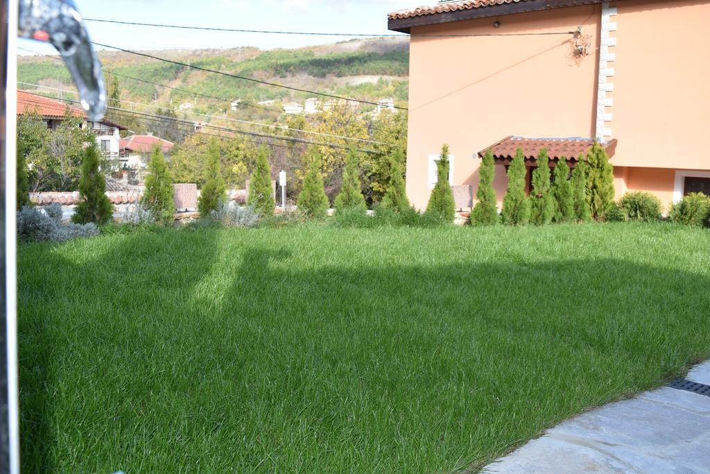 Boutique Villa Rosa Dei Venti Baltsjik Buitenkant foto