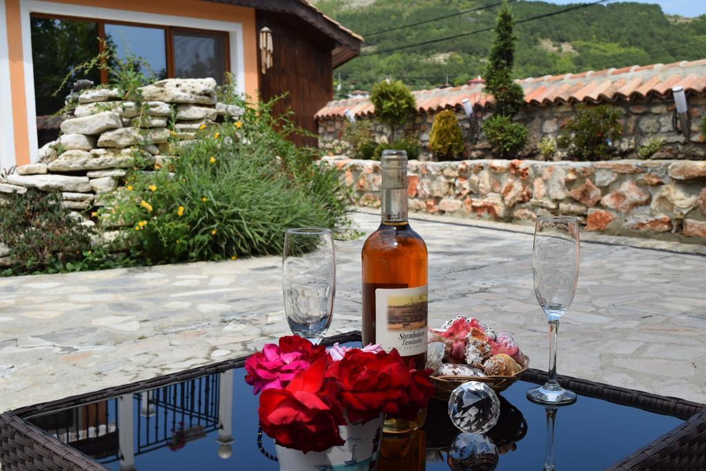 Boutique Villa Rosa Dei Venti Baltsjik Buitenkant foto