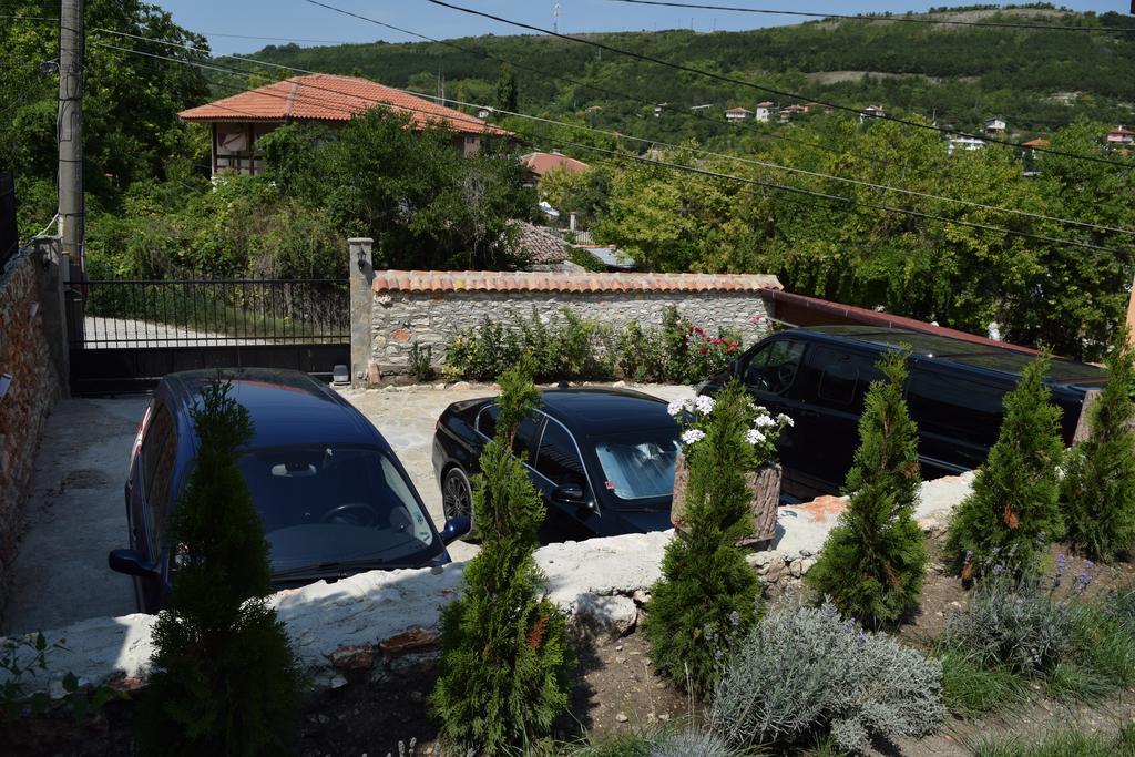Boutique Villa Rosa Dei Venti Baltsjik Buitenkant foto