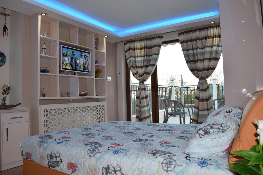 Boutique Villa Rosa Dei Venti Baltsjik Buitenkant foto