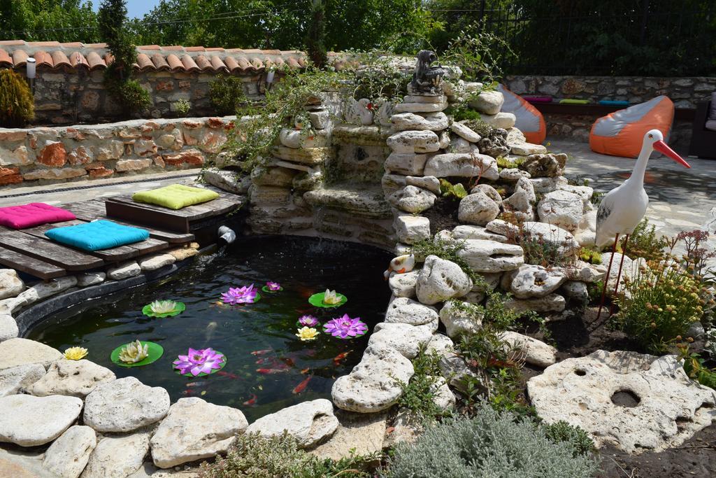 Boutique Villa Rosa Dei Venti Baltsjik Buitenkant foto